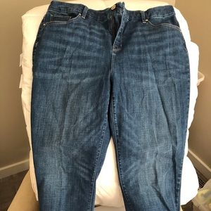 Girlfriend ankle jeans